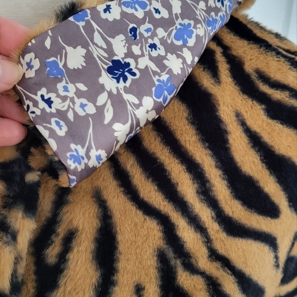 East Adeline Meg Faux-Fur Zebra-Print Jacket - Picture 4 of 9